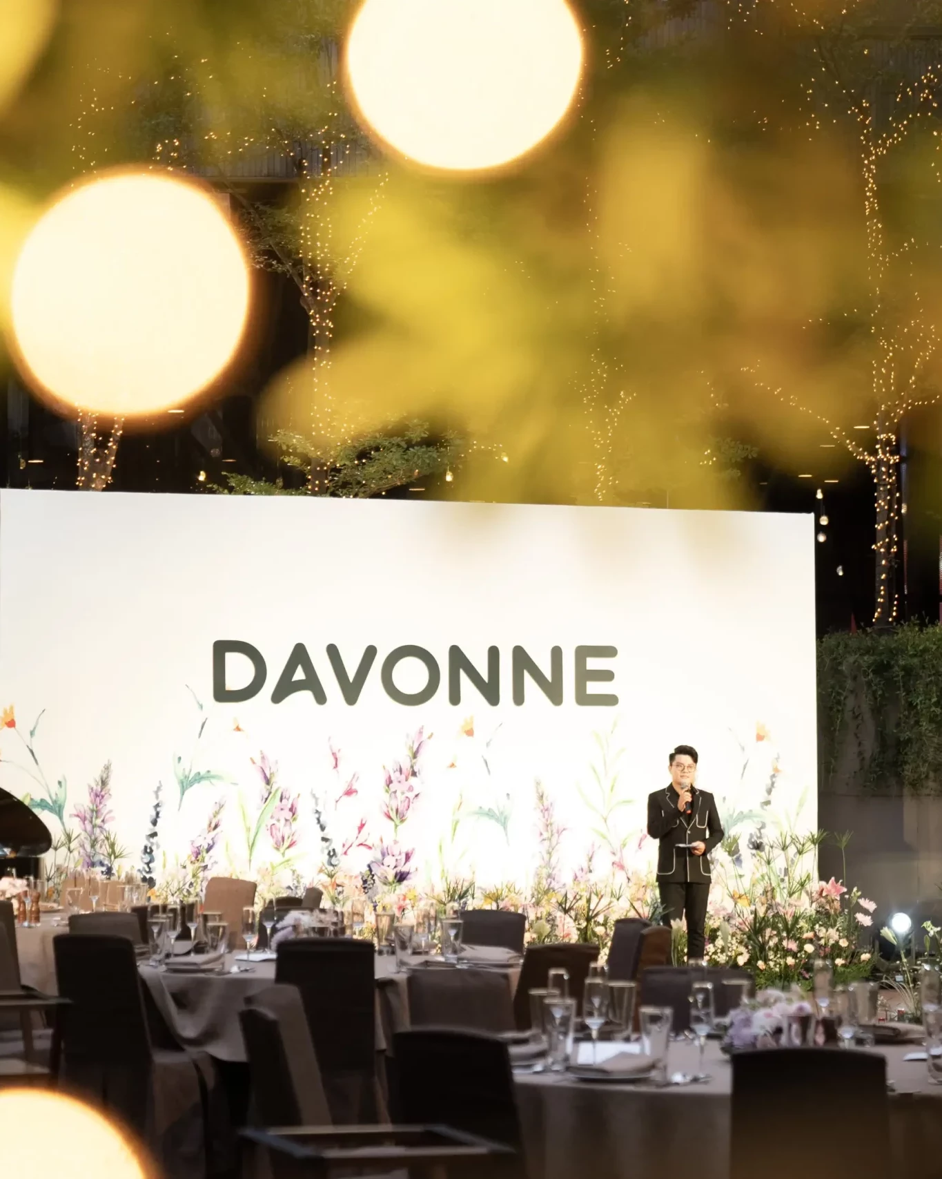 Davonne's Year End Party 2022: Celebrating a New Milestone 8 z4027258007255 a564be6da439b1cf59e6dd6c4bedf1a8 scaled uai